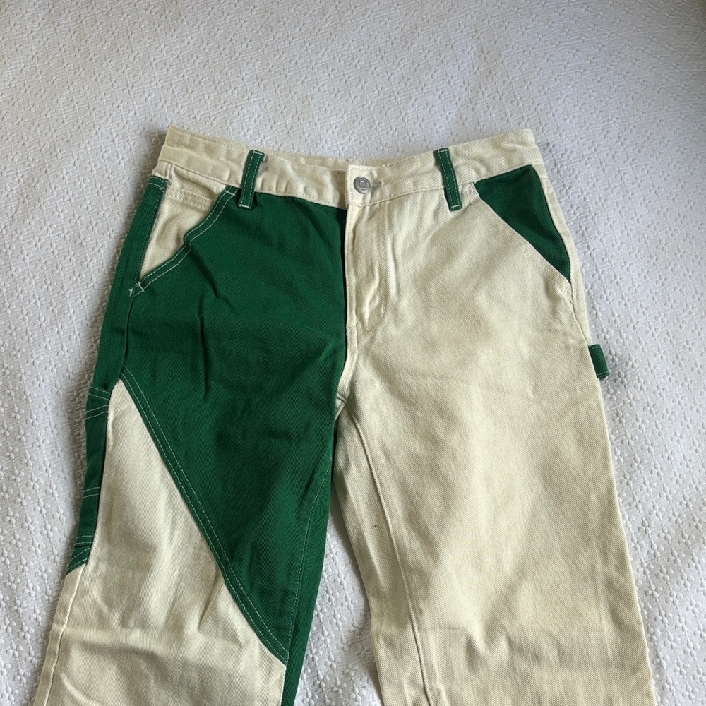 PacSun Green and Cream Cargo Pants